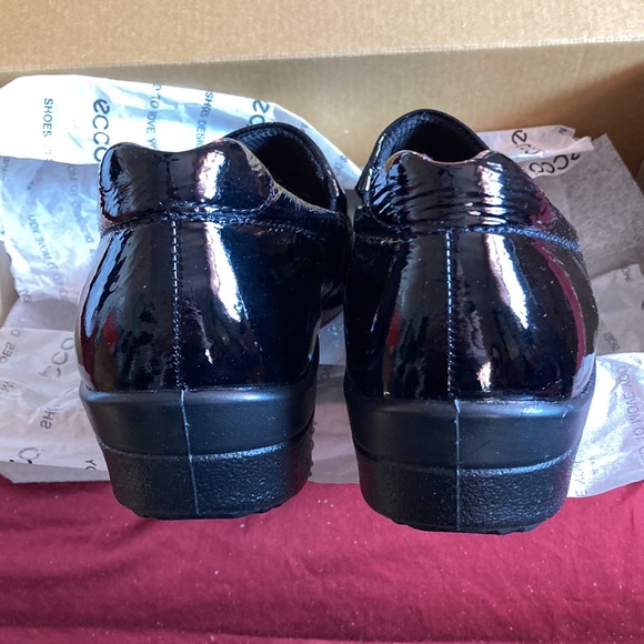 ⭐️ ECCO Host Pick!!! ⭐️ NWT - F12 Corse Black Patent Leather Loafer - SZ EU36* - Picture 10 of 12